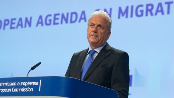 &Delta;&epsilon;&nu; &theta;&alpha; &pi;&rho;&omicron;&sigma;έ&lambda;&theta;&epsilon;&iota; &sigma;&tau;&eta;&nu; &epsilon;&pi;&iota;&tau;&rho;&omicron;&pi;ή &gamma;&iota;&alpha; &tau;&eta; Novartis &omicron; &Alpha;&rho;&kappa;ά&sigmaf; &Delta;. &Alpha;&beta;&rho;&alpha;&mu;ό&pi;&omicron;&upsilon;&lambda;&omicron;&sigmaf;