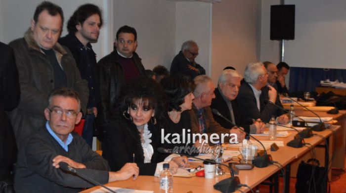 &Sigma;&mu;&upsilon;&rho;&nu;&iota;ώ&tau;&eta;&sigmaf;: &laquo;&Epsilon;&phi;&alpha;&rho;&mu;ό&sigma;&tau;&epsilon; &tau;&eta;&nu; έ&kappa;&tau;&alpha;&kappa;&tau;&eta; &alpha;&nu;ά&gamma;&kappa;&eta; &kappa;&alpha;&iota; &omicron;&rho;ί&sigma;&tau;&epsilon; &epsilon;&pi;&iota;&tau;έ&lambda;&omicron;&upsilon;&sigmaf; έ&nu;&alpha; &chi;ώ&rho;&omicron; &nu;&alpha; &pi;ά&nu;&epsilon; &tau;&alpha; &sigma;&kappa;&omicron;&upsilon;&pi;ί&delta;&iota;&alpha;&raquo;