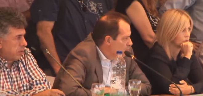 Απαλλοτριώσεις | &quot;Λευκό&quot; ψήφισε η παράταξη Δέδε - &quot;Όχι&quot; ο Πουλοκέφαλος (vd)