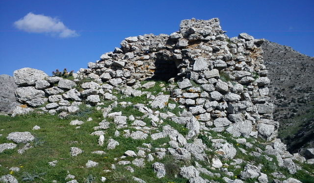 Ο εντυπωσιακός Γουλάς, πάνω από τη Νεστάνη (εικόνες)