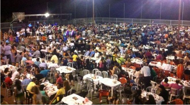 &Sigma;ή&mu;&epsilon;&rho;&alpha; &sigma;&tau;&omicron;&nu; &Tau;&upsilon;&rho;ό | &Beta;&rho;&alpha;&delta;&iota;ά &delta;&eta;&mu;&omicron;&tau;&iota;&kappa;&omicron;ύ &tau;&rho;&alpha;&gamma;&omicron;&upsilon;&delta;&iota;&omicron;ύ &mu;&epsilon; &Sigma;&iota;έ&tau;&tau;&omicron; &kappa;&alpha;&iota; &Tau;&sigma;&alpha;&mu;&pi;ά