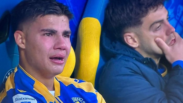 &Alpha;&sigma;&tau;έ&rho;&alpha;&sigmaf; &Tau;&rho;ί&pi;&omicron;&lambda;&eta;&sigmaf; | &Xi;έ&sigma;&pi;&alpha;&sigma;&epsilon; &sigma;&epsilon; &kappa;&lambda;ά&mu;&alpha;&tau;&alpha; &omicron; &Alpha;&lambda;&mu;ύ&rho;&alpha;&sigmaf; &mu;&epsilon;&tau;ά &tau;&eta;&nu; ή&tau;&tau;&alpha; &alpha;&pi;ό &tau;&omicron;&nu; &Pi;&alpha;&nu;&sigma;&epsilon;&rho;&rho;&alpha;ϊ&kappa;ό