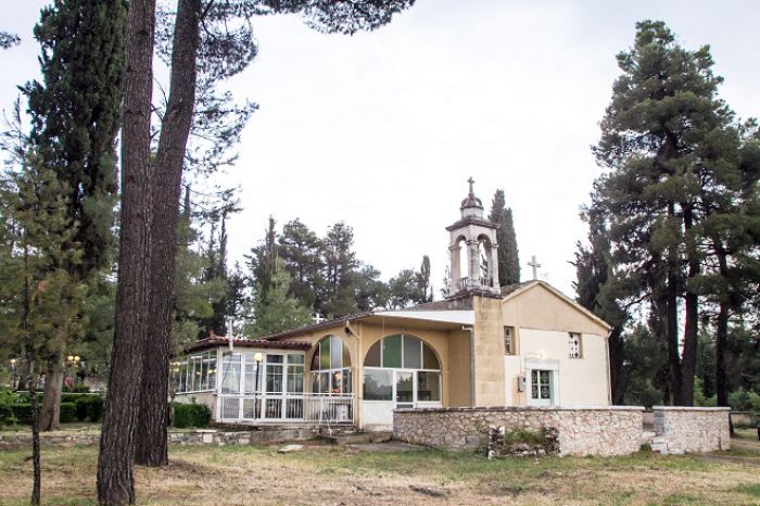 &Tau;&rho;ί&pi;&omicron;&lambda;&eta; | &Omicron;&iota; &epsilon;&omicron;&rho;&tau;έ&sigmaf; &tau;&omicron;&upsilon; &Alpha;&gamma;ί&omicron;&upsilon; &Chi;&rho;&iota;&sigma;&tau;&omicron;&phi;ό&rho;&omicron;&upsilon; &kappa;&alpha;&iota; &tau;&omicron;&upsilon; &Alpha;&gamma;ί&omicron;&upsilon; &Nu;&iota;&kappa;&omicron;&lambda;ά&omicron;&upsilon; &sigma;&tau;&omicron; &epsilon;&xi;&omega;&kappa;&lambda;ή&sigma;&iota; &tau;&omicron;&upsilon; &Alpha;&gamma;ί&omicron;&upsilon; &Chi;&alpha;&rho;&alpha;&lambda;ά&mu;&pi;&omicron;&upsilon;&sigmaf;