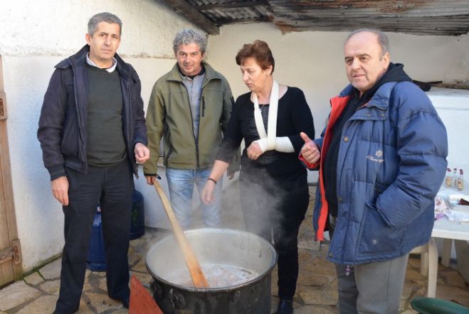 Τα ... μυστικά του &quot;παστού&quot; στο Θεόκτιστο Γορτυνίας! (vd)