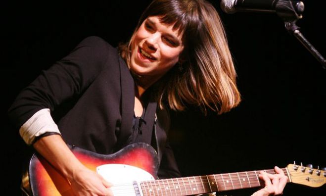 Η τραγουδίστρια Μόνικα (από την Κυνουρία) θέλει να γυρίσει σύντομα στην Ελλάδα!