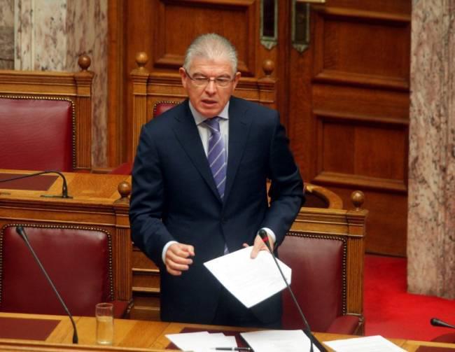 &Sigma;&tau;&omicron; &Iota;&nu;&sigma;&tau;&iota;&tau;&omicron;ύ&tau;&omicron; "&Kappa;. &Kappa;&alpha;&rho;&alpha;&mu;&alpha;&nu;&lambda;ή&sigmaf;" &omicron; &Lambda;&upsilon;&kappa;&omicron;&upsilon;&rho;έ&nu;&tau;&zeta;&omicron;&sigmaf;;