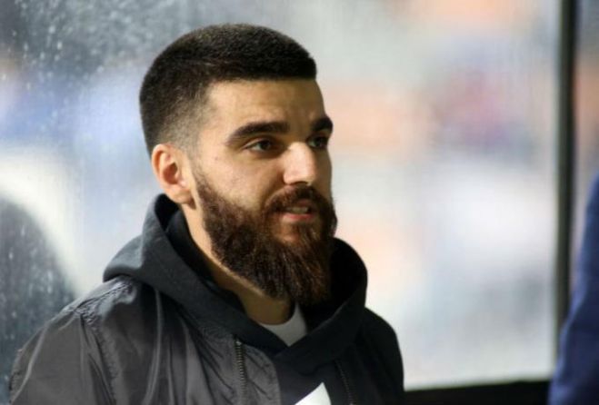 Γ. Σαββίδης: «Πρωτάθλημα πιθήκων, ξυλοδαρμών και παρακράτους»