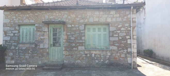 &Pi;&omega;&lambda;&epsilon;ί&tau;&alpha;&iota; &pi;έ&tau;&rho;&iota;&nu;&eta; &mu;&omicron;&nu;&omicron;&kappa;&alpha;&tau;&omicron;&iota;&kappa;ί&alpha; 80 &tau;&epsilon;&tau;&rho;&alpha;&gamma;&omega;&nu;&iota;&kappa;ώ&nu; &mu;&epsilon; &epsilon;&xi;&omega;&tau;&epsilon;&rho;&iota;&kappa;ή &alpha;&pi;&omicron;&theta;ή&kappa;&eta; &kappa;&omicron;&nu;&tau;ά &sigma;&tau;&eta;&nu; &pi;&lambda;&alpha;&tau;&epsilon;ί&alpha; Ά&rho;&epsilon;&omega;&sigmaf;