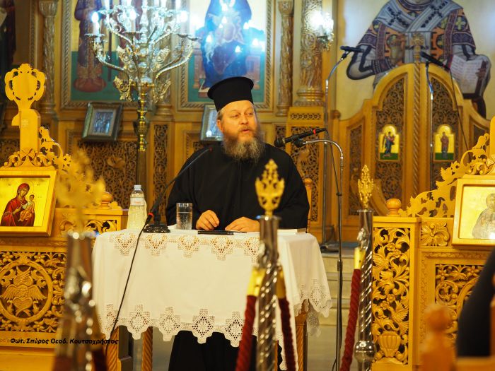 "&Delta;&epsilon;&nu; &pi;&rho;έ&pi;&epsilon;&iota; &nu;&alpha; &xi;&epsilon;&mu;&alpha;&tau;&iota;ά&zeta;&omicron;&upsilon;&nu; &omicron;&iota; &lambda;&alpha;ϊ&kappa;&omicron;ί"