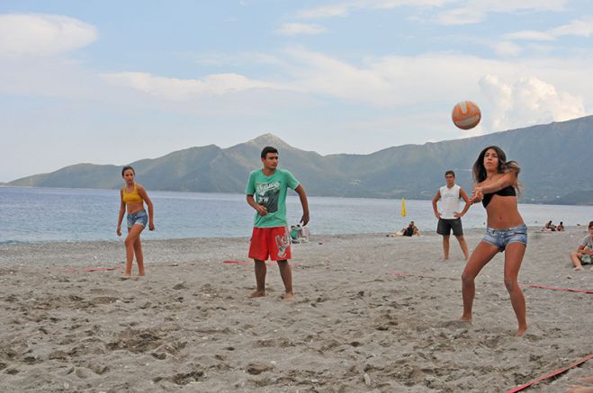 Τελείωσε το τουρνουά beach volley στην Πλάκα Λεωνιδίου - Αποτελέσματα και φωτογραφίες!