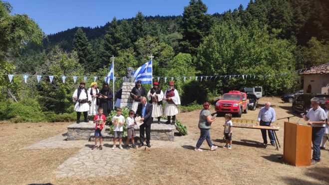 &Sigma;&tau;&iota;&sigmaf; &epsilon;&kappa;&delta;&eta;&lambda;ώ&sigma;&epsilon;&iota;&sigmaf; &tau;&eta;&sigmaf; &iota;&sigma;&tau;&omicron;&rho;&iota;&kappa;ή&sigmaf; &Mu;&omicron;&nu;ή&sigmaf; &Rho;&epsilon;&kappa;ί&tau;&sigma;&eta;&sigmaf; &omicron; &Sigma;&kappa;&alpha;&nu;&tau;&zeta;ό&sigmaf; (&epsilon;&iota;&kappa;ό&nu;&epsilon;&sigmaf;)