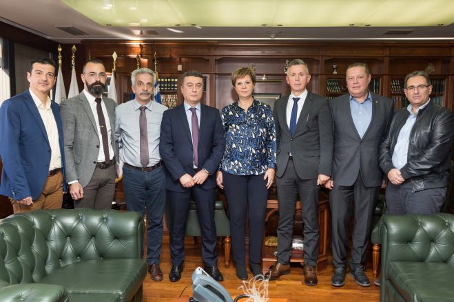 &Delta;&omega;&rho;&epsilon;ά&nu; &mu;&epsilon;&tau;&alpha;&kappa;ί&nu;&eta;&sigma;&eta; &gamma;&iota;&alpha; &alpha;&sigma;&tau;&upsilon;&nu;&omicron;&mu;&iota;&kappa;&omicron;ύ&sigmaf; &kappa;&alpha;&iota; &pi;&upsilon;&rho;&omicron;&sigma;&beta;έ&sigma;&tau;&epsilon;&sigmaf; &sigma;&tau;&alpha; &Mu;έ&sigma;&alpha; &Mu;&alpha;&zeta;&iota;&kappa;ή&sigmaf; &Mu;&epsilon;&tau;&alpha;&phi;&omicron;&rho;ά&sigmaf;!