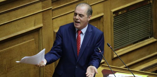 Βελόπουλος: &quot;Ντροπή για τη ΝΔ. Απαγορεύει στους Έλληνες την είσοδο στις Εκκλησίες και επιτρέπει στους Μουσουλμάνους να βγουν στους δρόμους για το Ραμαζάνι&quot;