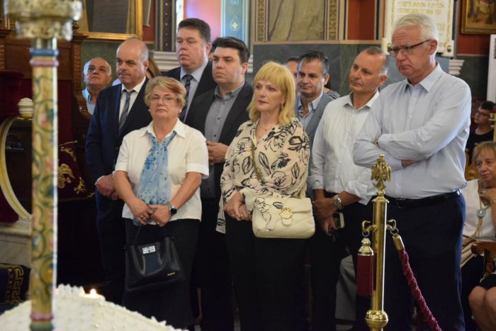 &Omicron; &Delta;ή&mu;&omicron;&sigmaf; &Tau;&rho;ί&pi;&omicron;&lambda;&eta;&sigmaf; &tau;ί&mu;&eta;&sigma;&epsilon; &Delta;&omega;&rho;&eta;&tau;έ&sigmaf; &kappa;&alpha;&iota; &Epsilon;&upsilon;&epsilon;&rho;&gamma;έ&tau;&epsilon;&sigmaf; - &Delta;&epsilon;ί&tau;&epsilon; &tau;&alpha; &phi;&omega;&tau;&omicron;&gamma;&rho;&alpha;&phi;&iota;&kappa;ά "&kappa;&lambda;&iota;&kappa;"!