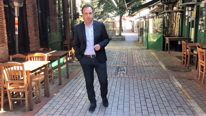 Οι Δήμοι στηρίζουν τις τοπικές επιχειρήσεις - Τα τρία μέτρα ανακούφισης (vd)