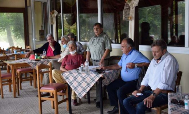 &Nu;έ&alpha; &sigma;&upsilon;&nu;ά&nu;&tau;&eta;&sigma;&eta; &kappa;&alpha;&tau;&omicron;ί&kappa;&omega;&nu; &sigma;&tau;&eta;&nu; &Kappa;ά&tau;&omega; &Alpha;&sigma;έ&alpha;, &gamma;&iota;&alpha; &tau;&eta; &mu;&omicron;&nu;ά&delta;&alpha; &sigma;&tau;&omicron; &Alpha;&theta;ή&nu;&alpha;&iota;&omicron; (vd)