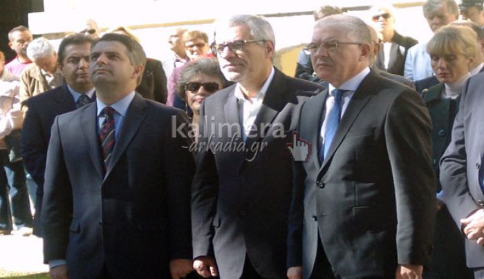 &Beta;&omicron;&upsilon;&lambda;&epsilon;&upsilon;&tau;έ&sigmaf; &Alpha;&rho;&kappa;&alpha;&delta;ί&alpha;&sigmaf;: &Sigma;&tau;&eta; &delta;&eta;&mu;&omicron;&sigma;&iota;ό&tau;&eta;&tau;&alpha; &tau;&alpha; &pi;ό&theta;&epsilon;&nu; έ&sigma;&chi;&epsilon;&sigmaf; &tau;&omicron;&upsilon; ... 2012!