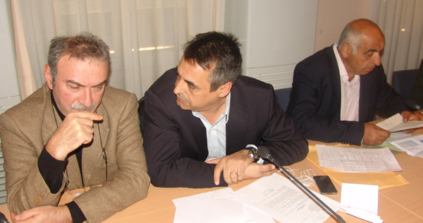 &Delta;&iota;&alpha;&phi;&omega;&nu;&epsilon;ί &eta; &pi;&alpha;&rho;ά&tau;&alpha;&xi;&eta; &laquo;&Sigma;&upsilon;&nu;&epsilon;&rho;&gamma;&alpha;&sigma;ί&alpha; &gamma;&iota;&alpha; &tau;&eta;&nu; &Tau;&rho;ί&pi;&omicron;&lambda;&eta; - &Pi;&rho;&omega;&tau;&epsilon;ύ&omicron;&upsilon;&sigma;&alpha; &Pi;ό&lambda;&eta;&raquo; &mu;&epsilon; &tau;&rho;ό&pi;&omicron; &upsilon;&pi;&omicron;&lambda;&omicron;&gamma;&iota;&sigma;&mu;ό &epsilon;&iota;&sigma;&phi;&omicron;&rho;ά&sigmaf; &sigma;&epsilon; &gamma;&eta; &gamma;&iota;&alpha; &tau;&eta;&nu; &iota;&delta;&iota;&omicron;&kappa;&tau;&eta;&sigma;ί&alpha; &Mu;&pi;&iota;&tau;&sigma;ά&nu;&eta;