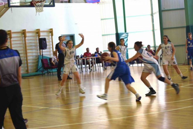 &Pi;&alpha;&nu;&epsilon;&lambda;&lambda;ή&nu;&iota;&omicron; &Nu;&epsilon;&alpha;&nu;ί&delta;&omega;&nu;: &Eta;&rho;ό&delta;&omicron;&tau;&omicron;&sigmaf; - &Pi;&epsilon;&lambda;&alpha;&sigma;&gamma;ό&sigmaf; 60-39