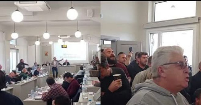 Παπακωνσταντίνου: &quot;Δεν θα ζητήσουμε Πιστοποιητικό Γέννησης και Πιστοποιητικό «Φρονημάτων» από τον Πρόεδρο του Περιφερειακού Συμβουλίου&quot;