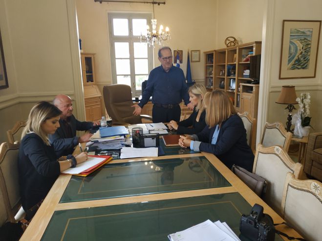 &Pi;&rho;&omicron;&tau;ά&sigma;&epsilon;&iota;&sigmaf; &sigma;&tau;&eta;&nu; &Pi;&epsilon;&rho;&iota;&phi;έ&rho;&epsilon;&iota;&alpha; &gamma;&iota;&alpha; &upsilon;&pi;&omicron;&delta;&omicron;&mu;έ&sigmaf; &epsilon;&xi;&upsilon;&pi;&eta;&rho;έ&tau;&eta;&sigma;&eta;&sigmaf; &tau;&omega;&nu; &Alpha;&mu;&epsilon;&Alpha;