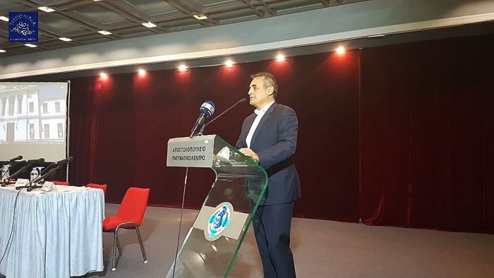 &Kappa;ώ&sigma;&tau;&alpha;&sigmaf; &Tau;&zeta;&iota;&omicron;ύ&mu;&eta;&sigmaf;: &laquo;&Epsilon;&xi;&alpha;&iota;&rho;&epsilon;&tau;&iota;&kappa;ά &sigma;&eta;&mu;&alpha;&nu;&tau;&iota;&kappa;ή &eta; &sigma;&upsilon;&nu;&epsilon;&rho;&gamma;&alpha;&sigma;ί&alpha; &tau;&eta;&sigmaf; &tau;&omicron;&pi;&iota;&kappa;ή&sigmaf; &alpha;&upsilon;&tau;&omicron;&delta;&iota;&omicron;ί&kappa;&eta;&sigma;&eta;&sigmaf; &mu;&epsilon; ό&lambda;&omicron;&upsilon;&sigmaf; &tau;&omicron;&upsilon;&sigmaf; &phi;&omicron;&rho;&epsilon;ί&sigmaf; &tau;&eta;&sigmaf; &Delta;&iota;&kappa;&alpha;&iota;&omicron;&sigma;ύ&nu;&eta;&sigmaf;&raquo; (vd)