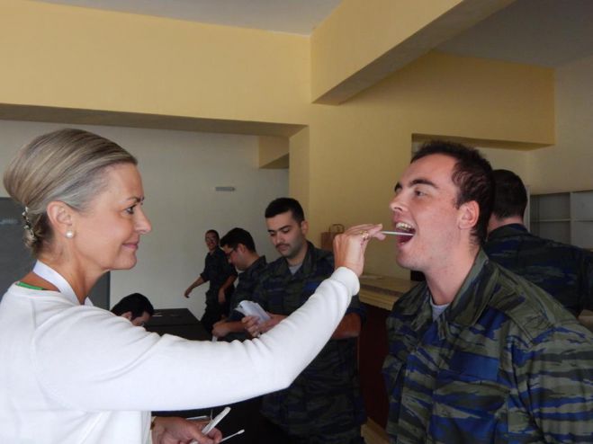 &Nu;&epsilon;&omicron;&sigma;ύ&lambda;&lambda;&epsilon;&kappa;&tau;&omicron;&iota; &tau;&eta;&sigmaf; 124 &Pi;&Beta;&Epsilon; &sigma;&tau;&eta;&nu; &pi;&alpha;&gamma;&kappa;ό&sigma;&mu;&iota;&alpha; &delta;&epsilon;&xi;&alpha;&mu;&epsilon;&nu;ή &epsilon;&theta;&epsilon;&lambda;&omicron;&nu;&tau;ώ&nu; &delta;&omicron;&tau;ώ&nu; &mu;&upsilon;&epsilon;&lambda;&omicron;ύ &tau;&omega;&nu; &omicron;&sigma;&tau;ώ&nu; (&epsilon;&iota;&kappa;ό&nu;&epsilon;&sigmaf;)