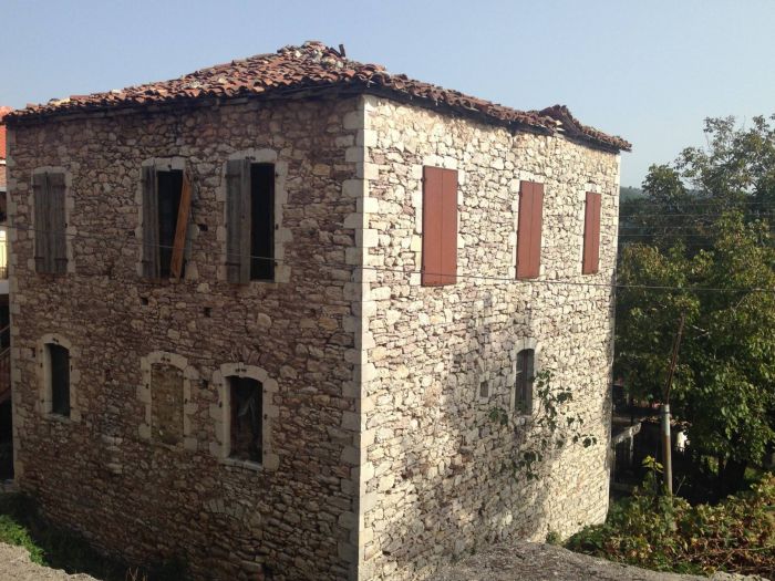 &Lambda;&alpha;&gamma;&kappa;ά&delta;&iota;&alpha; - &Mu;&alpha;&zeta;&epsilon;ύ&omicron;&upsilon;&nu; &chi;&rho;ή&mu;&alpha;&tau;&alpha; &gamma;&iota;&alpha; &tau;&omicron; &Kappa;έ&nu;&tau;&rho;&omicron; &Pi;&alpha;&rho;&alpha;&delta;&omicron;&sigma;&iota;&alpha;&kappa;ή&sigmaf; &Alpha;&rho;&chi;&iota;&tau;&epsilon;&kappa;&tau;&omicron;&nu;&iota;&kappa;ή&sigmaf;!