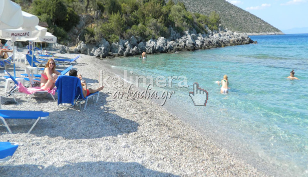 Τουρνουά beach volley 3X3 στην πλαζ Τηγάνι