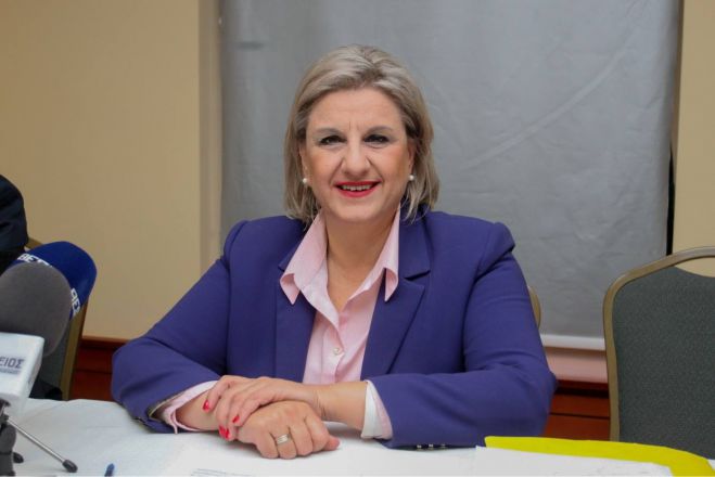 &Nu;έ&alpha; &delta;&iota;&omicron;&iota;&kappa;ή&tau;&rho;&iota;&alpha; &tau;&omicron;&upsilon; &Nu;&omicron;&sigma;&omicron;&kappa;&omicron;&mu;&epsilon;ί&omicron;&upsilon; &Kappa;&alpha;&lambda;&alpha;&mu;ά&tau;&alpha;&sigmaf; &eta; &Epsilon;&lambda;έ&nu;&eta; &Alpha;&lambda;&epsilon;&iota;&phi;έ&rho;&eta;!