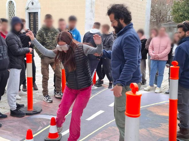 Σε εκπαιδευτικό πρόγραμμα οδικής ασφάλειας μαθητές του Γυμνασίου Τεγέας (εικόνες)