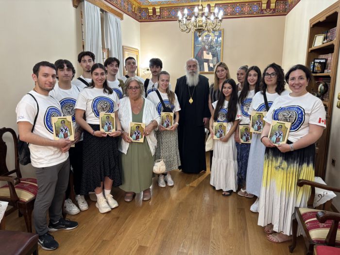 &Epsilon;&pi;ί&sigma;&kappa;&epsilon;&psi;&eta; &phi;&omicron;&iota;&tau;&eta;&tau;ώ&nu; &Alpha;&rho;&kappa;&alpha;&delta;&iota;&kappa;ή&sigmaf; &kappa;&alpha;&tau;&alpha;&gamma;&omega;&gamma;ή&sigmaf; &alpha;&pi;ό &tau;&omicron;&nu; &Kappa;&alpha;&nu;&alpha;&delta;ά &sigma;&tau;&omicron;&nu; &Mu;&eta;&tau;&rho;&omicron;&pi;&omicron;&lambda;ί&tau;&eta; &Mu;&alpha;&nu;&tau;&iota;&nu;&epsilon;ί&alpha;&sigmaf; &kappa;&alpha;&iota; &Kappa;&upsilon;&nu;&omicron;&upsilon;&rho;ί&alpha;&sigmaf;