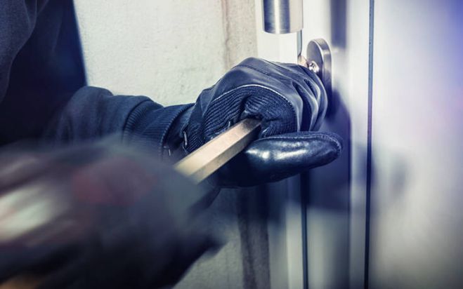 &Epsilon;&xi;&iota;&chi;&nu;&iota;ά&sigma;&tau;&eta;&kappa;&alpha;&nu; &kappa;&lambda;&omicron;&pi;έ&sigmaf; &sigma;&tau;&eta;&nu; &Alpha;&rho;&kappa;&alpha;&delta;ί&alpha;