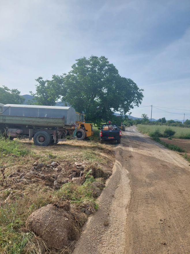 &Delta;ή&mu;&omicron;&sigmaf; &Tau;&rho;ί&pi;&omicron;&lambda;&eta;&sigmaf; | Έ&rho;&gamma;&alpha; &sigma;&epsilon; &alpha;&gamma;&rho;&omicron;&tau;&iota;&kappa;&omicron;ύ&sigmaf; &delta;&rho;ό&mu;&omicron;&upsilon;&sigmaf; &sigma;&tau;&alpha; &chi;&omega;&rho;&iota;ά &Kappa;ά&psi;&iota;&alpha;, &Zeta;&epsilon;&upsilon;&gamma;&omicron;&lambda;&alpha;&tau;&iota;ό &kappa;&alpha;&iota; &Mu;&eta;&lambda;&iota;ά