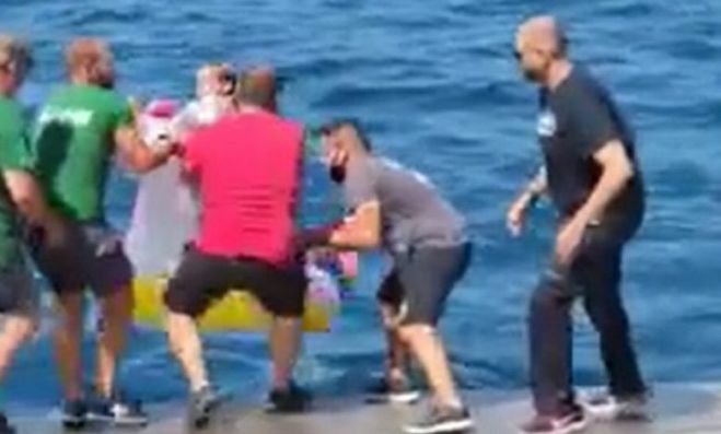 &Eta; &alpha;&lambda;ή&theta;&epsilon;&iota;&alpha; &gamma;&iota;&alpha; &tau;&eta;&nu; &delta;&iota;ά&sigma;&omega;&sigma;&eta; &tau;&eta;&sigmaf; &tau;&rho;ί&chi;&rho;&omicron;&nu;&eta;&sigmaf;