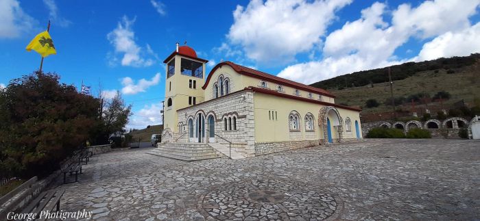 &Gamma;&iota;&omicron;&rho;&tau;ά&zeta;&epsilon;&iota; &omicron; &Nu;&alpha;ό&sigmaf; &Alpha;&gamma;ί&omicron;&upsilon; &Nu;&iota;&kappa;&omicron;&lambda;ά&omicron;&upsilon; &Mu;&eta;&lambda;&iota;ά&sigmaf; &Mu;&alpha;&nu;&tau;&iota;&nu;&epsilon;ί&alpha;&sigmaf;