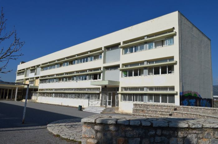 Αγωνιστική Συσπείρωση: "Η μετατροπή του 2ου Γυμνασίου Τρίπολης σε Πειραματικό θα επιφέρει ανατροπές στις εργασιακές σχέσεις των εκπαιδευτικών"