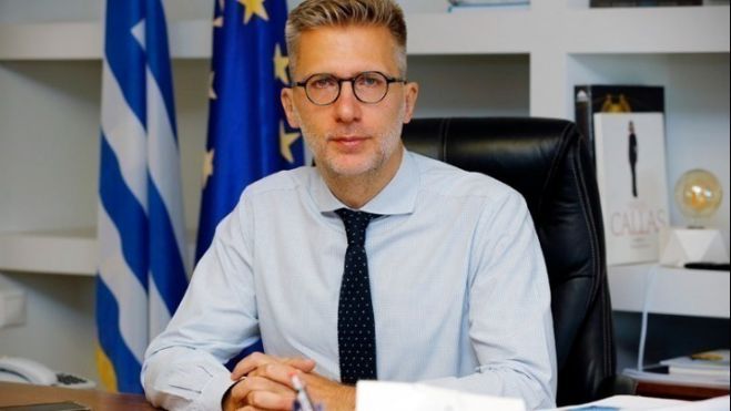 "Ό&phi;&epsilon;&lambda;&omicron;&sigmaf; 120 &epsilon;&upsilon;&rho;ώ &tau;&omicron;&nu; &mu;ή&nu;&alpha; &gamma;&iota;&alpha; &tau;&epsilon;&tau;&rho;&alpha;&mu;&epsilon;&lambda;ή &omicron;&iota;&kappa;&omicron;&gamma;έ&nu;&epsilon;&iota;&alpha; &alpha;&pi;ό market pass &kappa;&alpha;&iota; &laquo;&kappa;&alpha;&lambda;ά&theta;&iota; &nu;&omicron;&iota;&kappa;&omicron;&kappa;&upsilon;&rho;&iota;&omicron;ύ&raquo;"