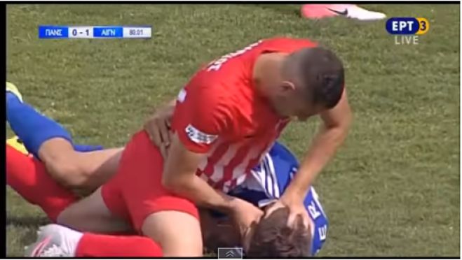 &Alpha;&pi;ί&sigma;&tau;&epsilon;&upsilon;&tau;&omicron; | &Tau;&omicron;&nu; έ&beta;&alpha;&lambda;&epsilon; &kappa;ά&tau;&omega; &kappa;&alpha;&iota; &tau;&omicron;&upsilon; &pi;ί&epsilon;&zeta;&epsilon; &tau;&omicron; &kappa;&epsilon;&phi;ά&lambda;&iota; &delta;&epsilon;&nu; &pi;ή&rho;&epsilon; &omicron;ύ&tau;&epsilon; &kappa;ά&rho;&tau;&alpha; &sigma;&tau;&omicron; &Pi;&alpha;&nu;&sigma;&epsilon;&rho;&rho;&alpha;ϊ&kappa;ό&sigmaf;-&Alpha;&iota;&gamma;&iota;&nu;&iota;&alpha;&kappa;ό&sigmaf;! (vd)