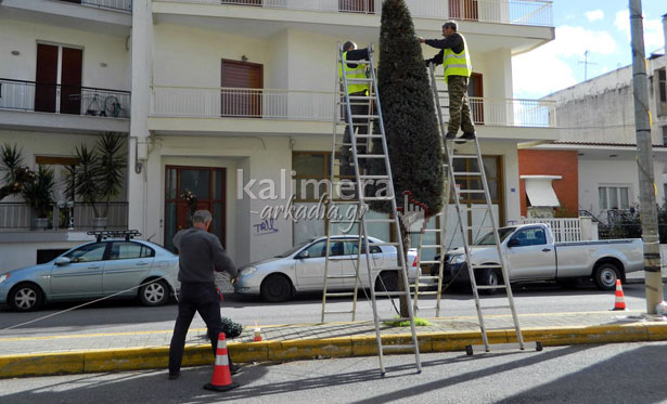 Ξεκίνησε ο Χριστουγεννιάτικος στολισμός της Τρίπολης (εικόνες)!