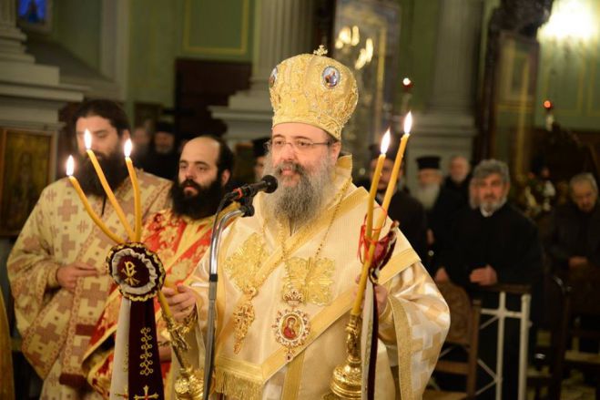 &Pi;&alpha;&tau;&rho;ώ&nu; &Chi;&rho;&upsilon;&sigma;ό&sigma;&tau;&omicron;&mu;&omicron;&sigmaf;: "&Eta; &Mu;&alpha;&kappa;&epsilon;&delta;&omicron;&nu;ί&alpha; &epsilon;ί&nu;&alpha;&iota; &mu;ί&alpha; &kappa;&alpha;&iota; &Epsilon;&lambda;&lambda;&eta;&nu;&iota;&kappa;ή"