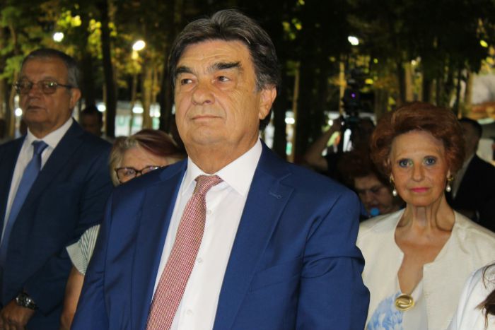 &Gamma;&iota;&alpha;&nu;&nu;&alpha;&kappa;&omicron;ύ&rho;&alpha;&sigmaf; &alpha;&pi;ό &tau;&eta;&nu; έ&kappa;&theta;&epsilon;&sigma;&eta; &Tau;&epsilon;&gamma;έ&alpha;&sigmaf;: "&Omicron; &delta;&rho;ό&mu;&omicron;&sigmaf; &sigma;&tau;&omicron; &Lambda;&iota;&beta;&alpha;&delta;ά&kappa;&iota; &kappa;&lambda;&epsilon;&iota;&sigma;&tau;ό&sigmaf;, &tau;&omicron; &lambda;&iota;&mu;ά&nu;&iota; &Lambda;&epsilon;&omega;&nu;&iota;&delta;ί&omicron;&upsilon; &delta;&epsilon;&nu; έ&chi;&epsilon;&iota; &gamma;ί&nu;&epsilon;&iota;, &tau;&alpha; &sigma;&tau;&rho;&alpha;&tau;ό&pi;&epsilon;&delta;&alpha; έ&kappa;&lambda;&epsilon;&iota;&sigma;&alpha;&nu;, &eta; &Mu;&epsilon;&gamma;&alpha;&lambda;ό&pi;&omicron;&lambda;&eta; &sigma;&upsilon;&rho;&rho;&iota;&kappa;&nu;ώ&nu;&epsilon;&tau;&alpha;&iota;"
