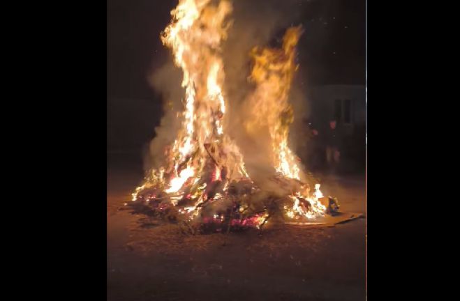 &Tau;&omicron; &kappa;ά&psi;&iota;&mu;&omicron; &tau;&omicron;&upsilon; &Kappa;&alpha;&rho;&nu;ά&beta;&alpha;&lambda;&omicron;&upsilon; &sigma;&tau;&omicron; &Theta;&epsilon;ό&kappa;&tau;&iota;&sigma;&tau;&omicron; &Gamma;&omicron;&rho;&tau;&upsilon;&nu;ί&alpha;&sigmaf; (&epsilon;&iota;&kappa;ό&nu;&epsilon;&sigmaf; - &beta;ί&nu;&tau;&epsilon;&omicron;)