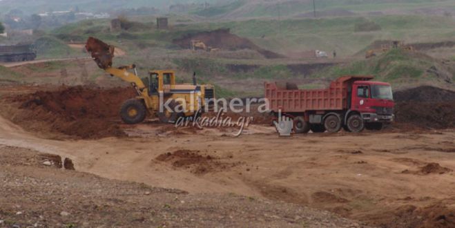 &Epsilon;&kappa;&kappa;&rho;&epsilon;&mu;&epsilon;ί &eta; &psi;ή&phi;&iota;&sigma;&eta; &tau;&eta;&sigmaf; &tau;&rho;&omicron;&pi;&omicron;&lambda;&omicron;&gamma;ί&alpha;&sigmaf; &tau;&omicron;&upsilon; &beta;&omicron;&upsilon;&lambda;&epsilon;&upsilon;&tau;ή &Pi;&alpha;&pi;&alpha;&eta;&lambda;&iota;&omicron;ύ &gamma;&iota;&alpha; &tau;&eta; &mu;&epsilon;&tau;&epsilon;&gamma;&kappa;&alpha;&tau;ά&sigma;&tau;&alpha;&sigma;&eta; &tau;&omicron;&upsilon; &Tau;&rho;&iota;&pi;ό&tau;&alpha;&mu;&omicron;&upsilon;