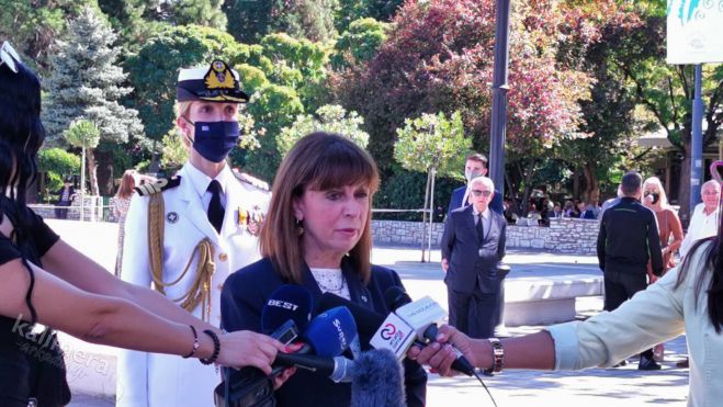 &Pi;&rho;ό&epsilon;&delta;&rho;&omicron;&sigmaf; &Delta;&eta;&mu;&omicron;&kappa;&rho;&alpha;&tau;ί&alpha;&sigmaf; | &Tau;&omicron; &mu;ή&nu;&upsilon;&mu;&alpha; &alpha;&pi;ό &tau;&iota;&sigmaf; &epsilon;&kappa;&delta;&eta;&lambda;ώ&sigma;&epsilon;&iota;&sigmaf; &gamma;&iota;&alpha; &tau;&eta;&nu; &laquo;Ά&lambda;&omega;&sigma;&eta; &tau;&eta;&sigmaf; &Tau;&rho;&iota;&pi;&omicron;&lambda;&iota;&tau;&sigma;ά&sigmaf;&raquo; (vd)