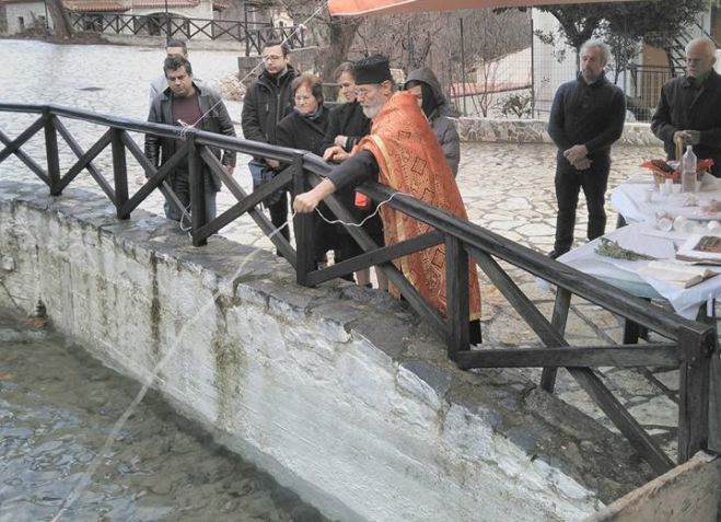 Αγιασμός των Υδάτων στον Πλάτανο Κυνουρίας (εικόνες)