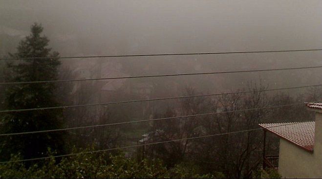 &Kappa;&iota; ό&mu;&omega;&sigmaf;! &Mu;&epsilon;&gamma;ά&lambda;&eta; &Pi;&alpha;&rho;&alpha;&sigma;&kappa;&epsilon;&upsilon;ή &kappa;&alpha;&iota; &chi;&iota;ό&nu;&iota;&sigma;&epsilon; &sigma;&tau;&eta;&nu; &Alpha;&rho;&kappa;&alpha;&delta;ί&alpha;! (vd)