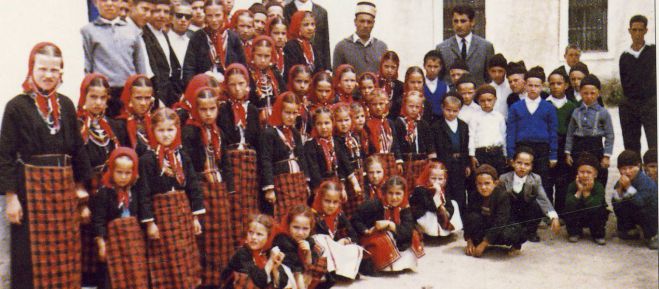 &Pi;&rho;ό&epsilon;&delta;&rho;&omicron;&sigmaf; &Pi;&omicron;&mu;ά&kappa;&omega;&nu; &sigma;&epsilon; DEB &kappa;&alpha;&iota; Ά&gamma;&kappa;&upsilon;&rho;&alpha;: &laquo;&Delta;&epsilon;&nu; &epsilon;ί&mu;&alpha;&sigma;&tau;&epsilon; &Tau;&omicron;ύ&rho;&kappa;&omicron;&iota;, έ&chi;&omicron;&upsilon;&mu;&epsilon; &epsilon;&lambda;&lambda;&eta;&nu;&iota;&kappa;ή &epsilon;&theta;&nu;&iota;&kappa;ή &sigma;&upsilon;&nu;&epsilon;ί&delta;&eta;&sigma;&eta;!&raquo;