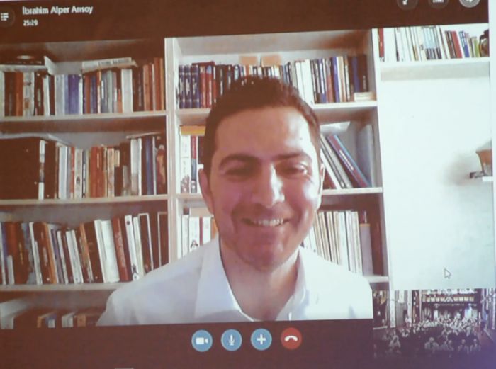Μέσω Skype μίλησε ο Τούρκος εισηγητής στο Τσακώνικο Συνέδριο! (vd)