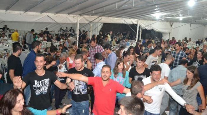 &Gamma;&lambda;έ&nu;&tau;&iota;, &chi;&omicron;&rho;ό&sigmaf; &kappa;&alpha;&iota; &lambda;&iota;&chi;&omicron;&upsilon;&delta;&iota;έ&sigmaf; &mu;&epsilon; &beta;ά&sigma;&eta; &tau;&eta; &nu;&tau;&omicron;&mu;ά&tau;&alpha; &sigma;&tau;&eta; &gamma;&iota;&omicron;&rho;&tau;ή &tau;&eta;&sigmaf; &Kappa;&alpha;&nu;&delta;ή&lambda;&alpha;&sigmaf; (&epsilon;&iota;&kappa;ό&nu;&epsilon;&sigmaf; - &beta;ί&nu;&tau;&epsilon;&omicron;)!